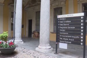 Como: Edilizia e Urbanistica, uffici nel caos. Lettera al sindaco: “Rallentamenti e peggioramenti”