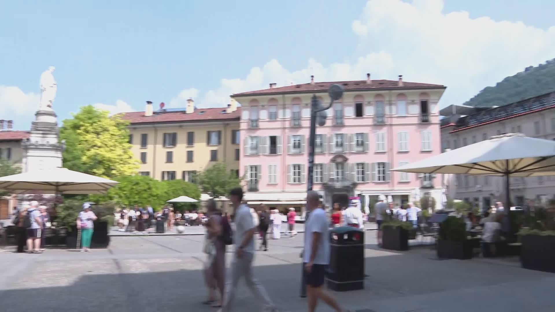 Piazza Volta e via Garibaldi, movida fuori controllo. Weekend di caos e risse