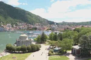 Giardini a Lago “Meno alberi e più cemento”. Critiche alla variante da Fratelli d’Italia e Verdi