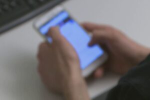 Carate Urio, anziana sventa il tentativo di truffa. I finti carabinieri smascherati da quelli veri