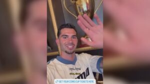 Como: Da Cunha, rinnova fino al 2031. Dalla B alla Champions, il capitano sempre protagonista