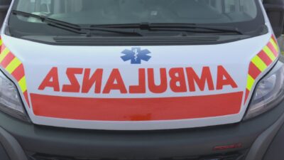 Tragico incidente a Bellagio: motociclista di 66 anni perde la vita