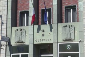 Prostituzione in centri benessere del Milanese, tra i sette arrestati anche due comaschi