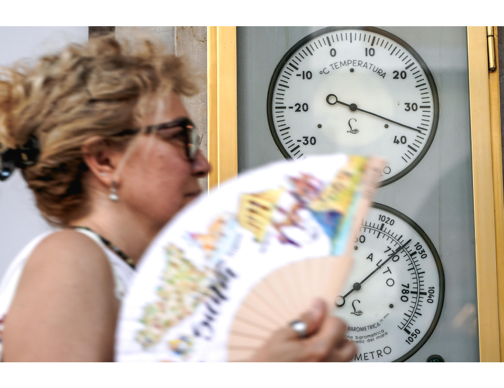 ++ Caldo, mercoledì previsti 7 bollini rossi e 9 arancioni ++