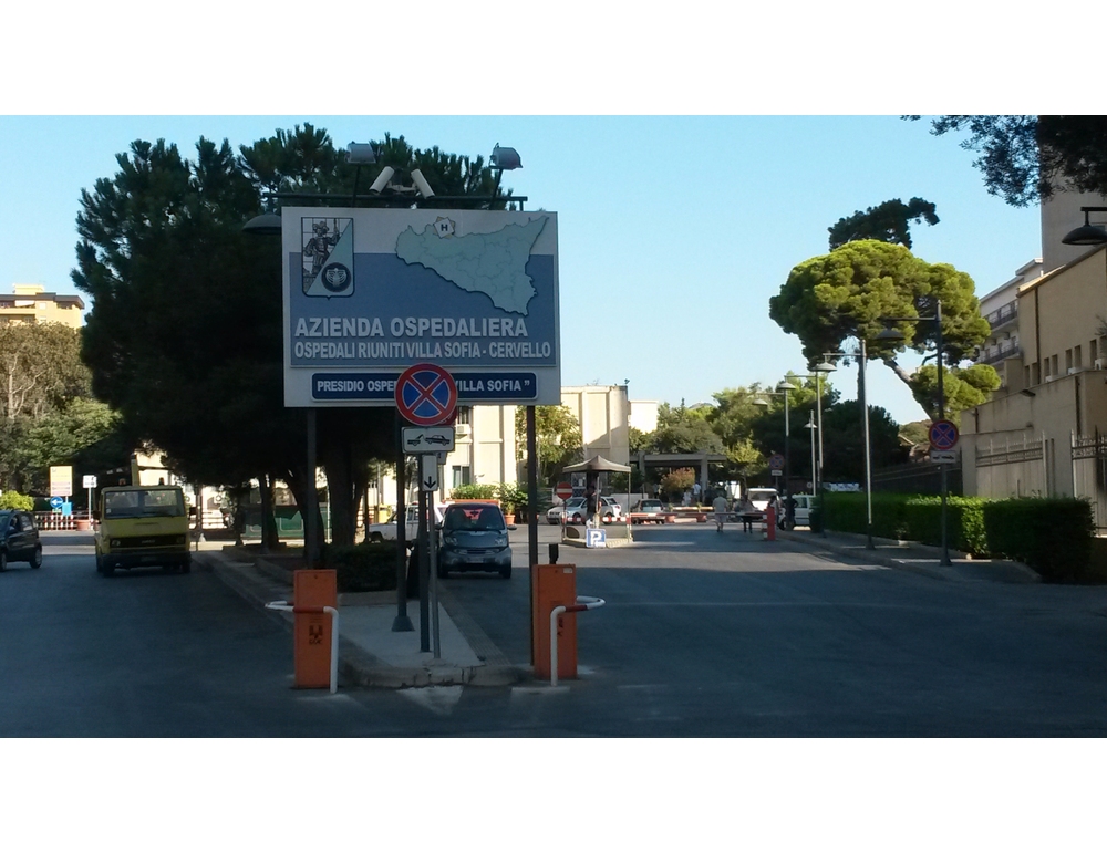 ++ Scontro tra moto e scooter, 17enne morto e tre giovani feriti ++