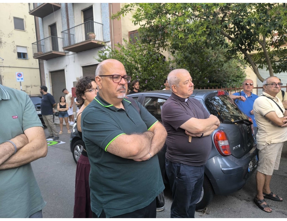 25enne morto a Cosenza, madre ‘lo hanno lasciato saltare nel vuoto’