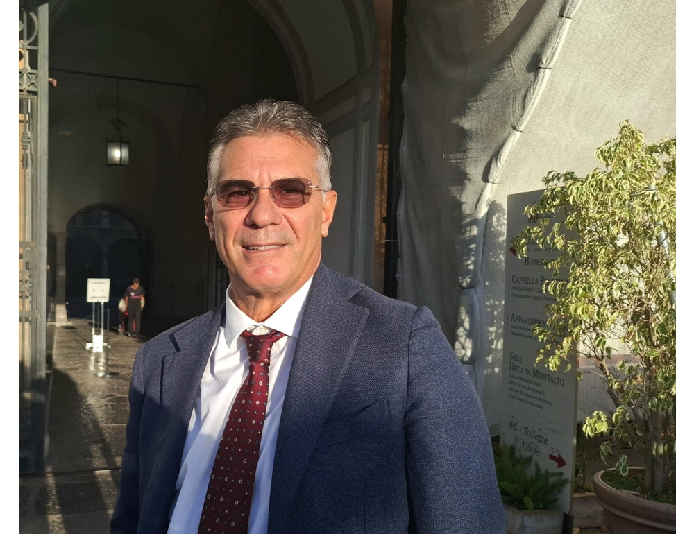 Ai domiciliari deputato regionale e interdizione per ex dg Asp Agrigento