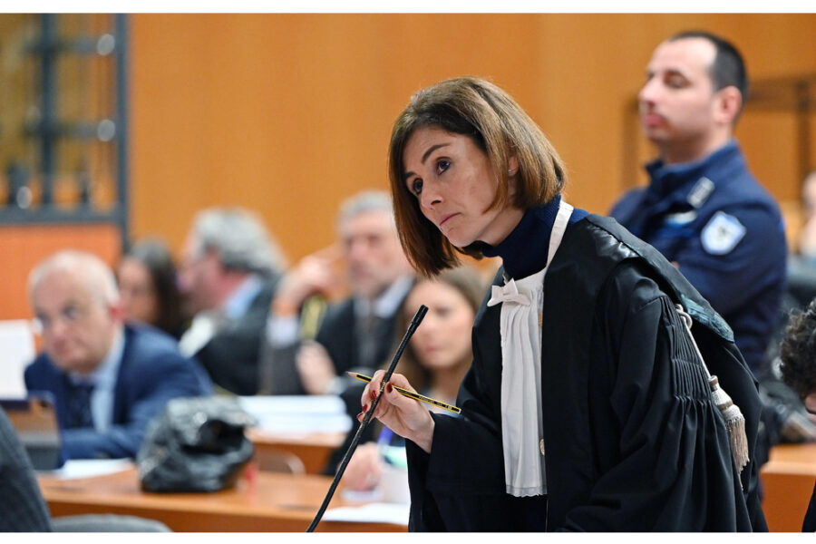 'Nei processi al gioielliere anche i non togati