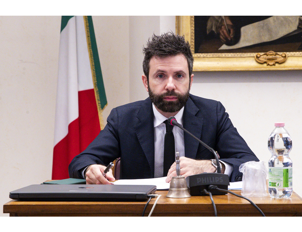 Avs-M5s-Pd, su chat Delmastro da Fontana gravissima lesione a prerogative parlamentari