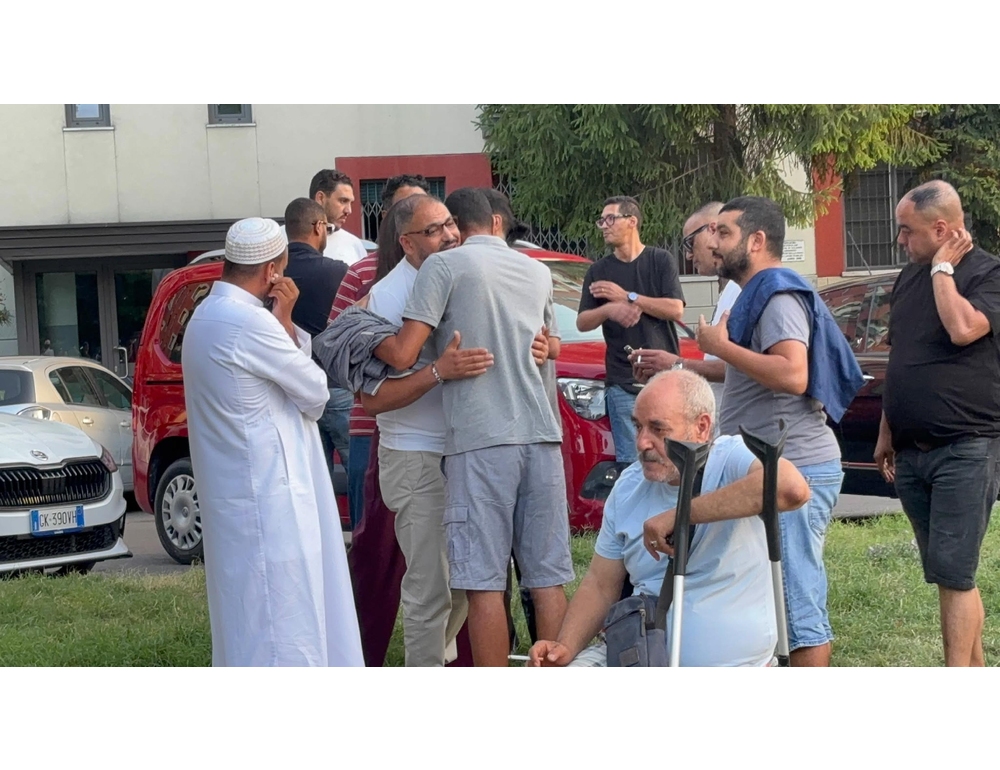 Cena della comunità al Pilastro, oltre cento persone per ricordare Fakir