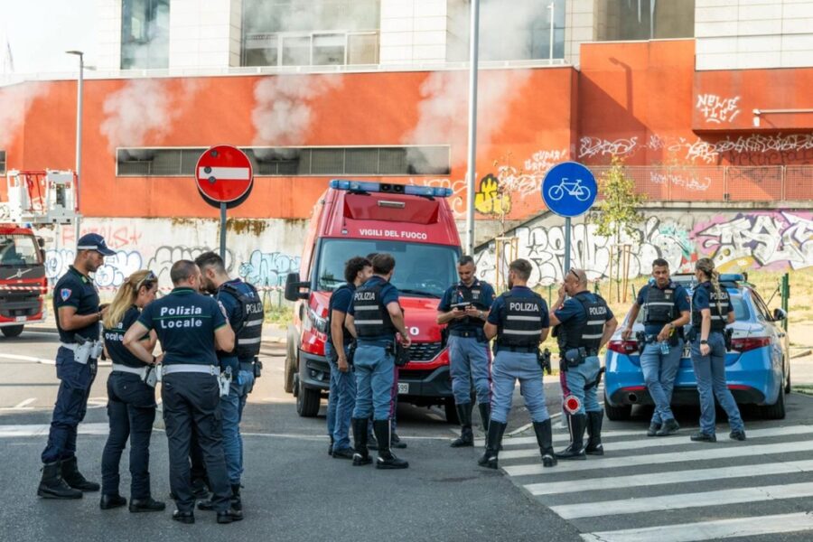 Incendio partito da masserizie