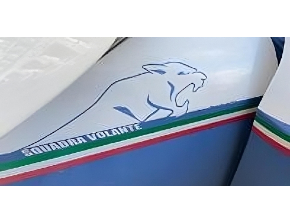 Commando rapina gioielleria nel Milanese e scappa speronando Polizia