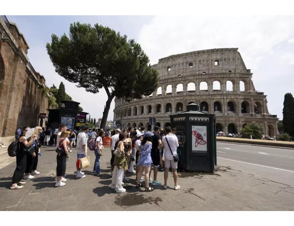 Dal Grand Tour al turismo di massa, l’Istat fotografa l’Italia che cambia