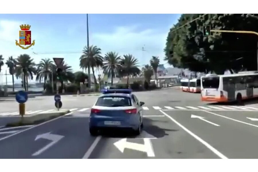 Colpito con un cacciavite in una stazione a Roma