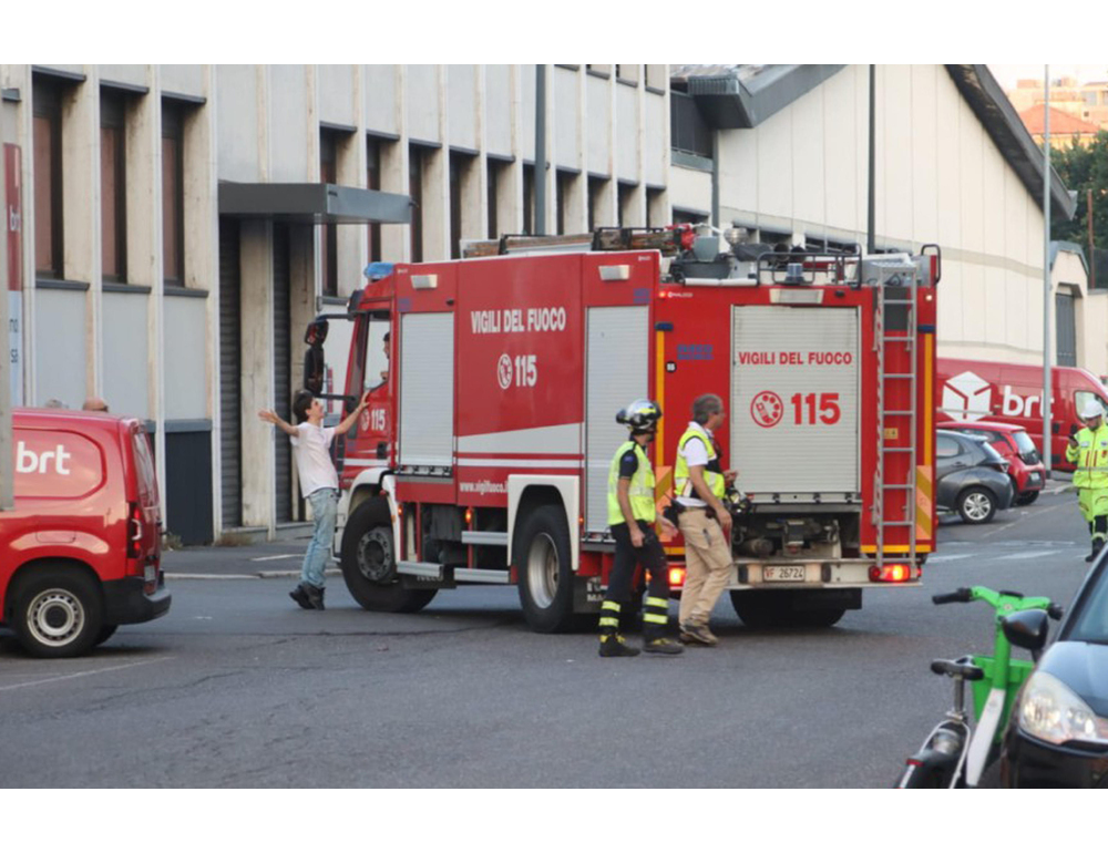 Domato il maxi incendio a Milano