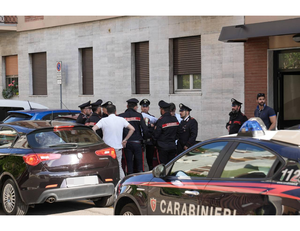 Escort uccisa in casa a coltellate, ergastolo per il delitto di Legnano