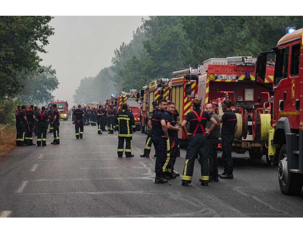 Francia, 1.500 soldati mobilitati da questa sera contro gli incendi