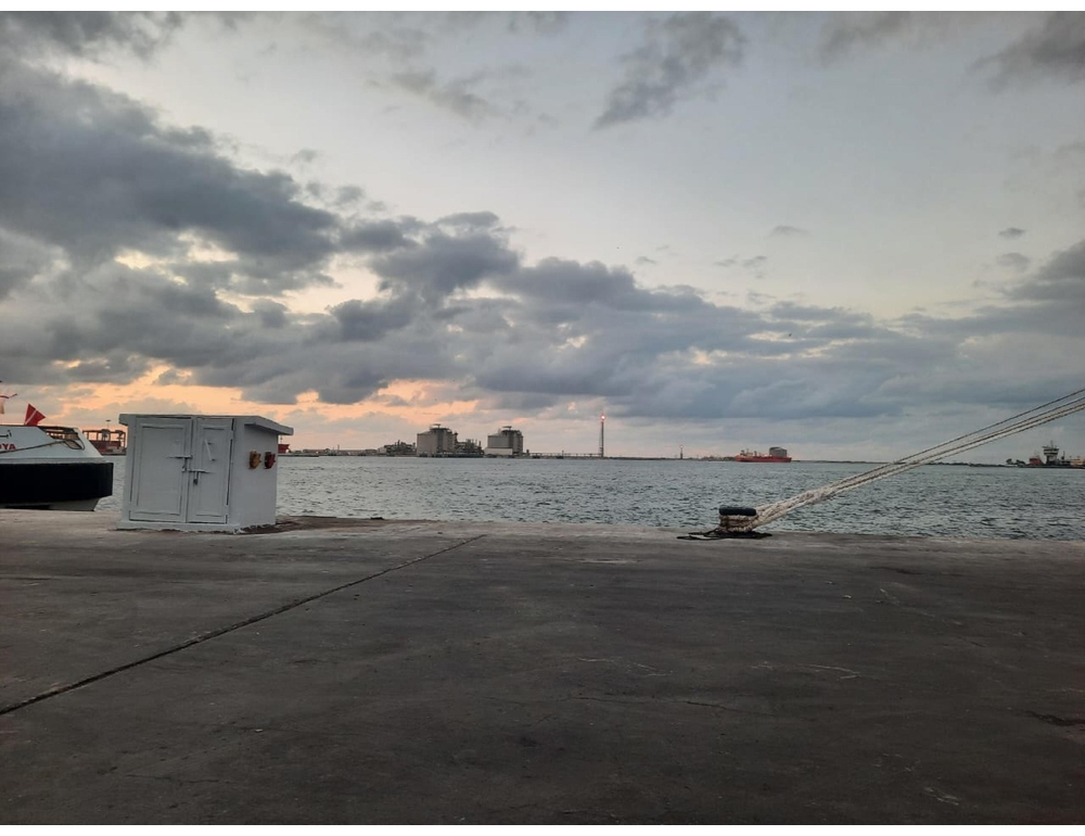 Gb, ‘drone colpisce petroliera statunitense nel porto egiziano di Damietta’