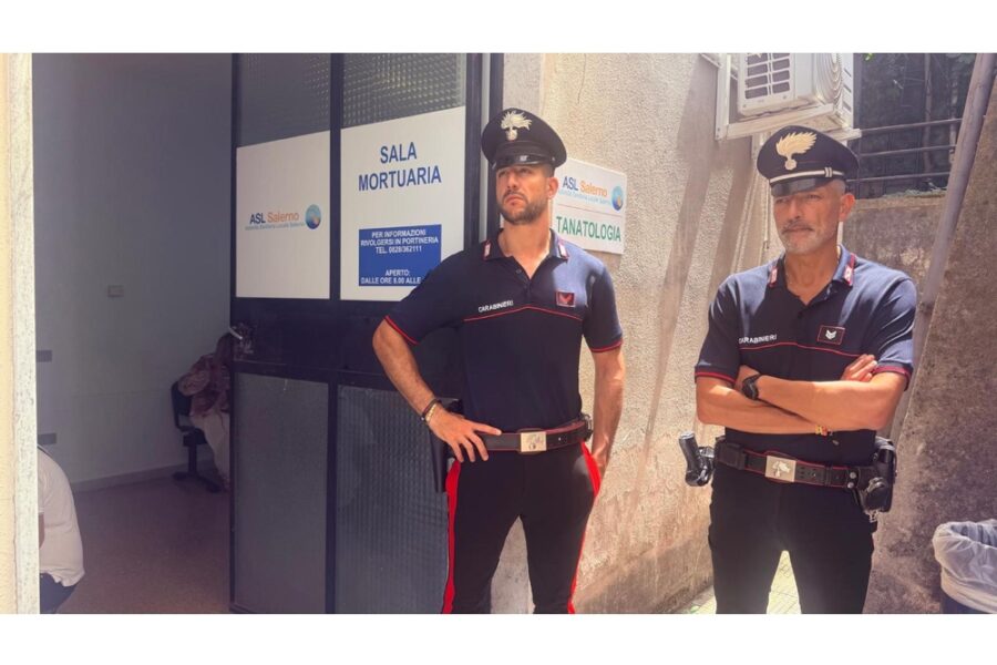 Era nascosto dentro un casolare abbandonato