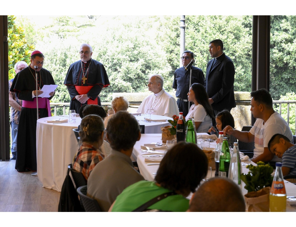 Il Papa a pranzo con 200 poveri l’11 luglio a Castel Gandolfo
