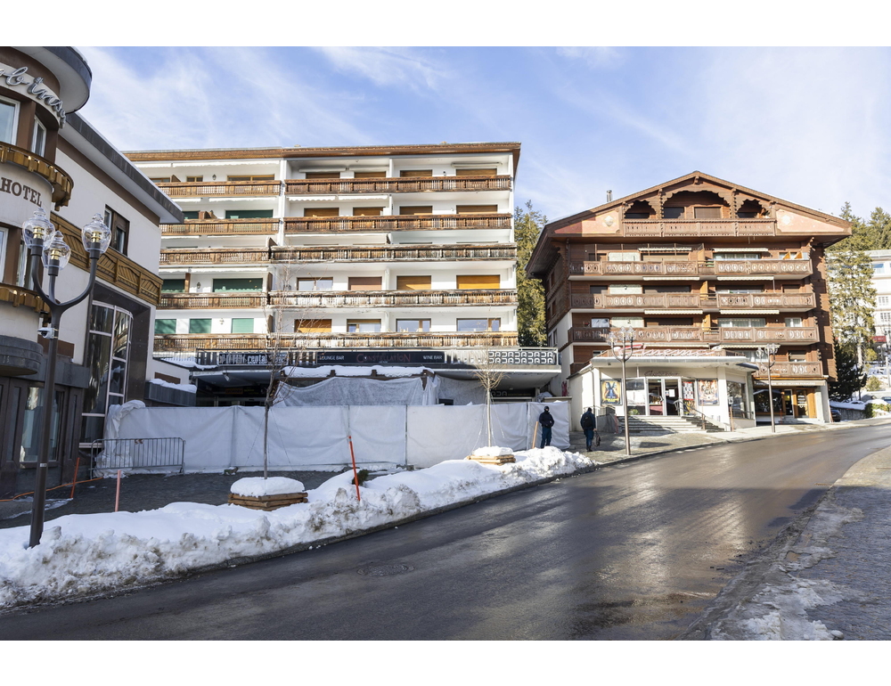 Il figlio dei Moretti espulso da prestigiosa scuola a Crans Montana