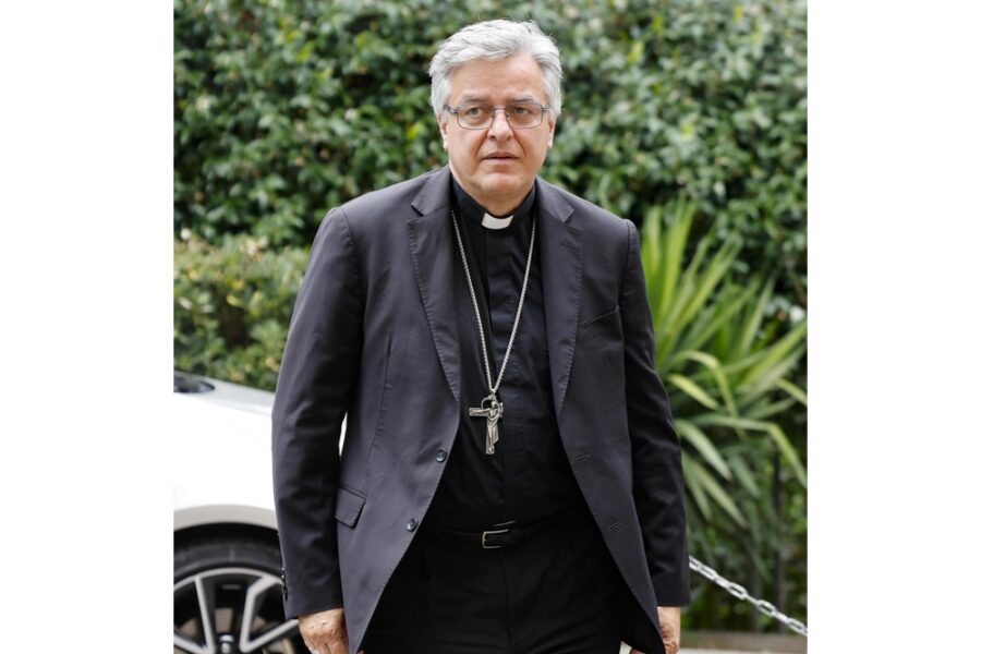 Monsignor Palmieri spiega le ragioni della cena ospitata in parrocchia