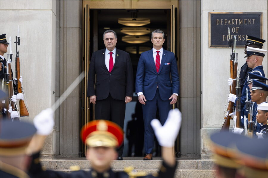 ANSAKatz-sente-Hegseth-manterremo-truppe-in-zone-di-sicurezza-a-Gaza-Libano-e-Siria