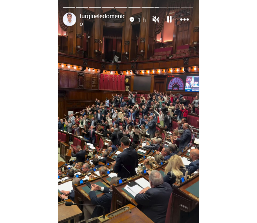 Legge elettorale, bagarre alla Camera, opposizioni ‘occupano’ Aula