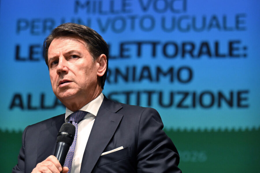 "Intervenite per spazzare via le false e menzognere accuse"