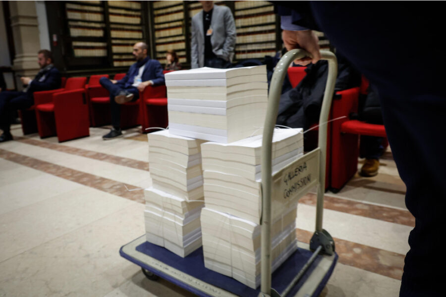 'Per contrastare il folle progetto del governo'