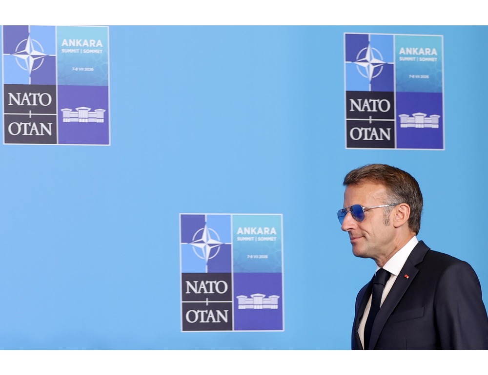 Macron evoca future esercitazioni congiunte dei ‘Volenterosi per Kiev’
