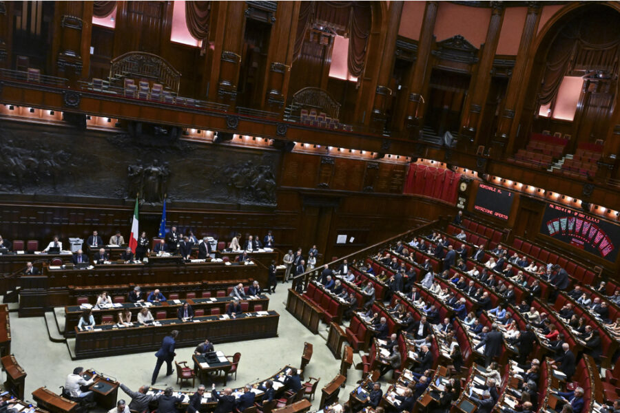 La proposta non passa per un voto: i favorevoli sono stati 187