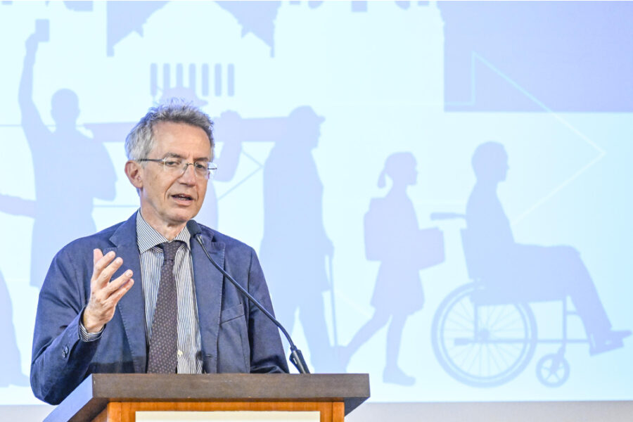 'Dividersi e creare conflitti non aiuta nessuno'