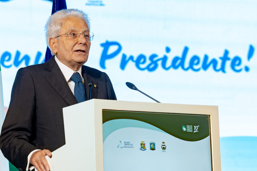 'Ruolo essenziale dell'informazione nei sistemi democratici'