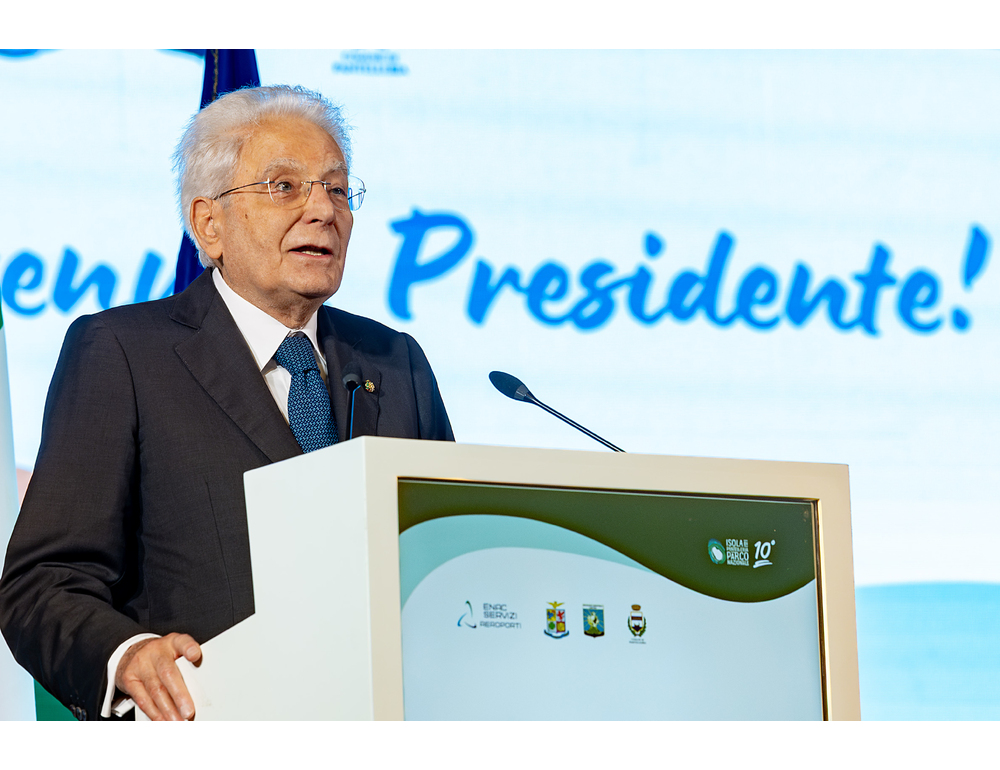 Mattarella, si ponga riparo alla paralisi del sistema radio tv pubblico