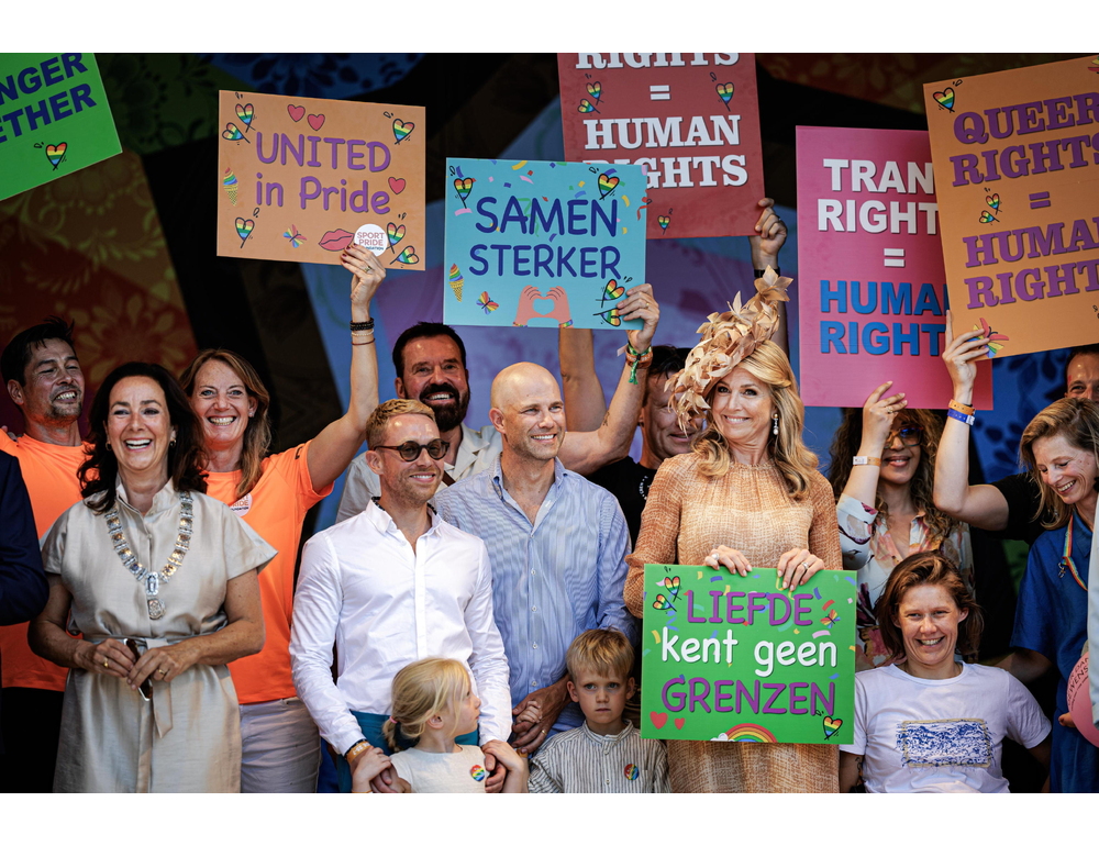 Màxima d’Olanda prima regina al mondo a inaugurare un Pride Lgbtqia+