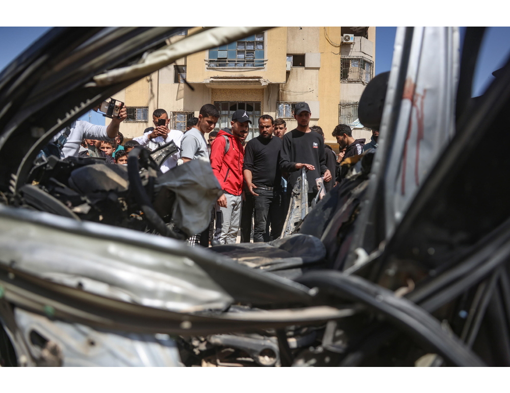 Media, raid Israele contro auto a Gaza City, morti cooperante e 2 bimbi