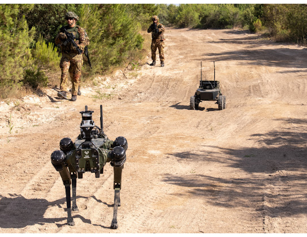 Nel poligono militare di Lecce sperimentati i droni high tech della Nato