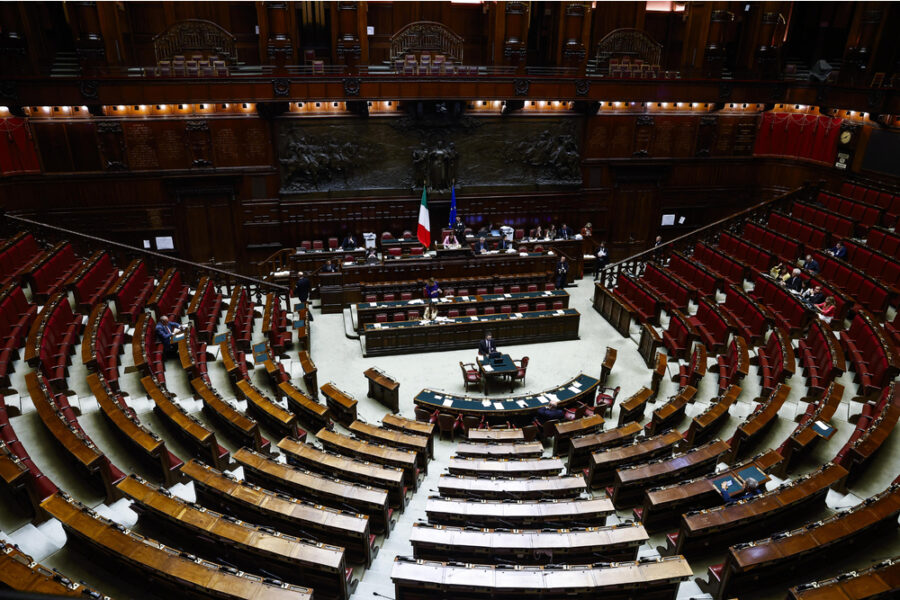 Il testo è stato approvato all'unanimità