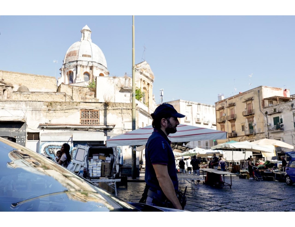 Omicidio a Napoli, si indaga sulla vita privata della vittima