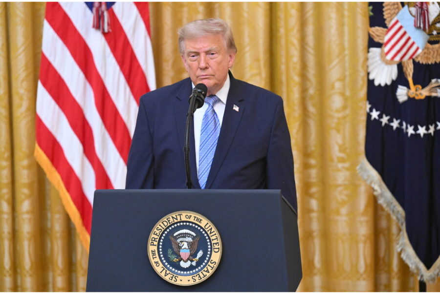 in reazione alle parole di Trump