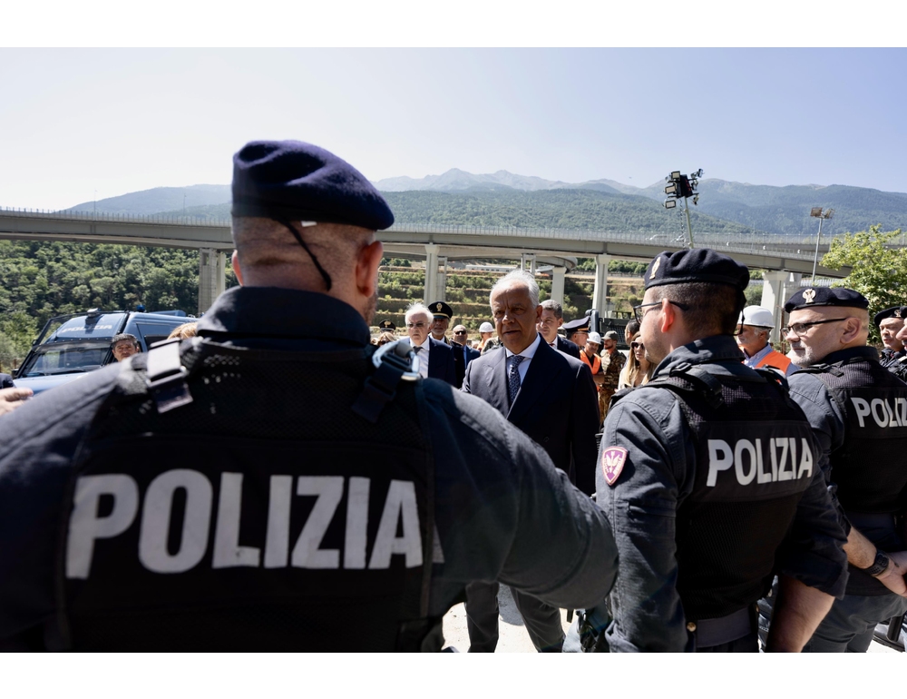 Piantedosi, ‘ci saranno divieti e tante divise al campeggio No Tav’