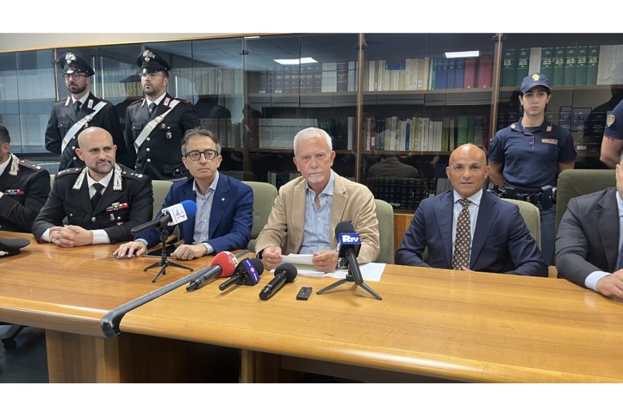 Un indagato ha chiesto una 'dote' di 'ndrangheta come regalo di laurea per il figlio
