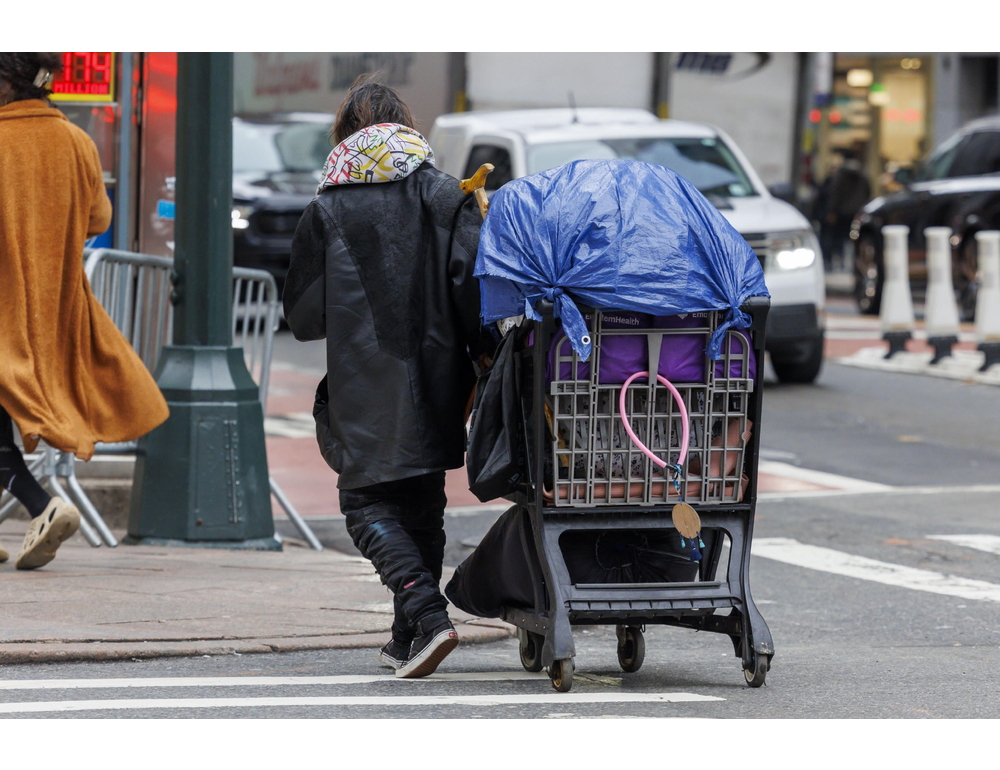 Record di senzatetto in strada a New York, sono quasi 5.000