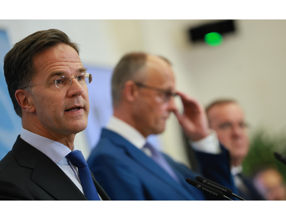 Rutte, ‘Putin sempre più disperato ma alleati devono sostenere Kiev’