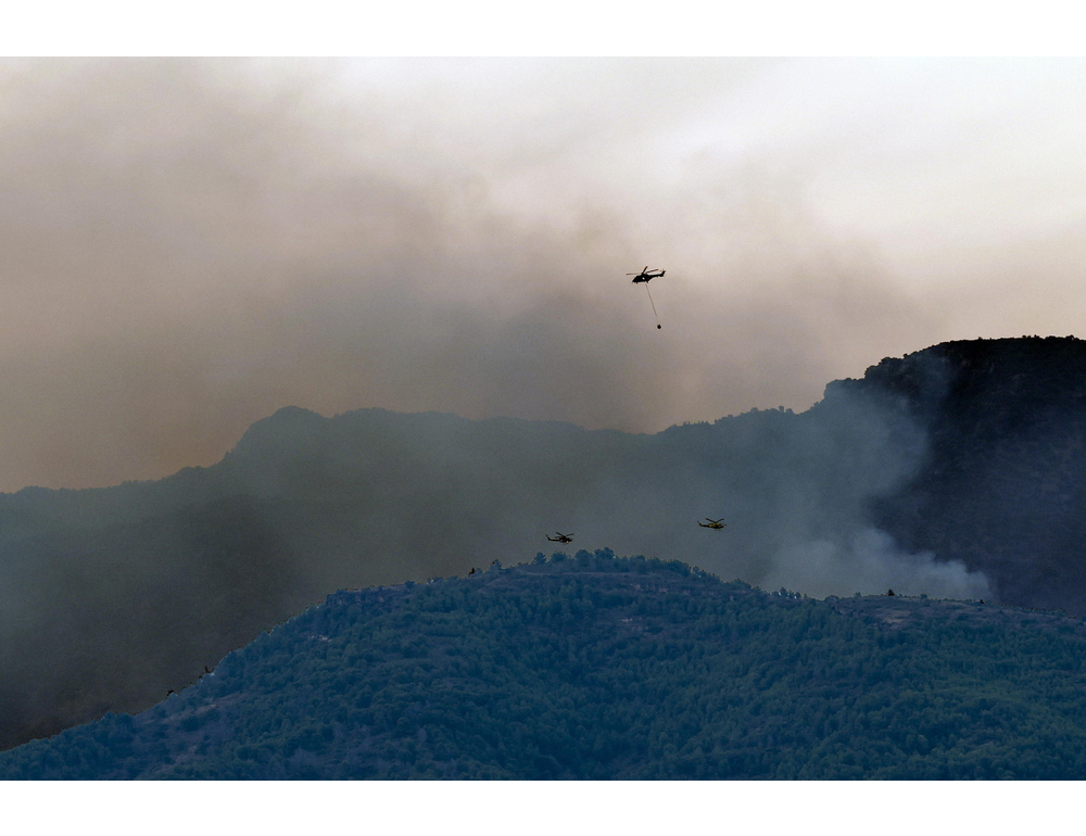 Sanchez oggi a Valencia, incendi ‘ancora intensi’
