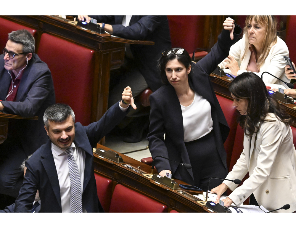 Schlein a Meloni, è lei che ha tradito gli italiani