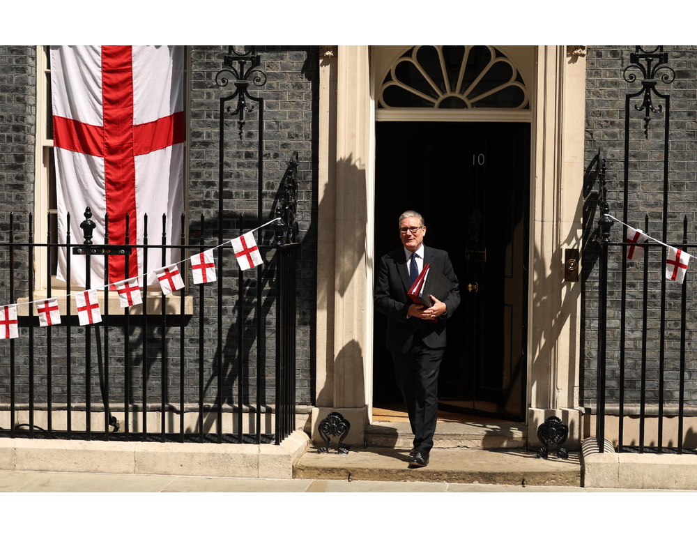 Starmer saluta Downing Street, ‘lascio a Burnham un Paese migliore’