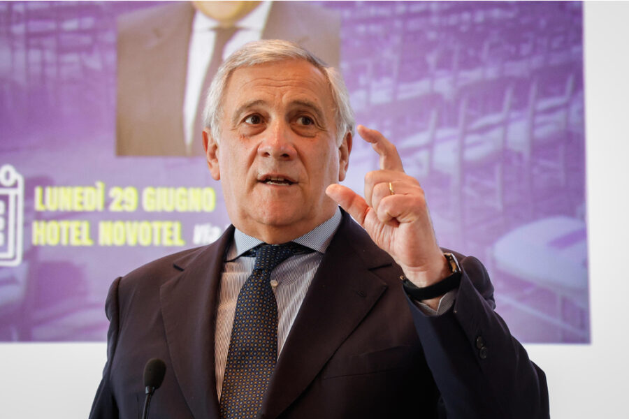 'Disponibilità governo a collaborare per raggiungere una soluzione rapida'