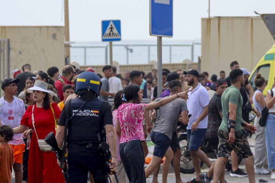 'Sbagliata la scelta di Madrid. Immigrazione incontrollata è un pericolo per la sicurezza'
